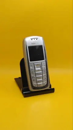 Nokia E61シルバー 携帯電話 QWERTY ソフトバンク　新品未使用 Nokia E61シルバー 携帯電話 QWERTY ソフトバンク 新品未使用 - メルカリ
