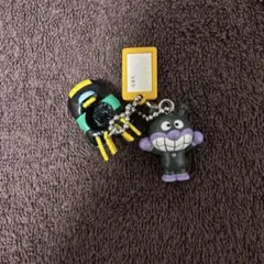 アンパンマン　キーホルダー　ガチャガチャ　バイキンマン