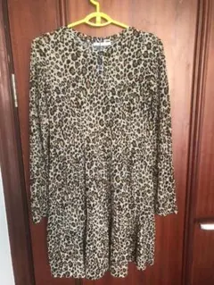 ヒョウ柄 長袖 Aラインスカート