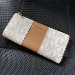 MICHAEL KORS 長財布 ラウンドファスナー MK柄 極美品，ほぼ未使用のサムネイル