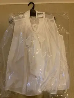 ボウタイノースリーブシャツブラウス　ホワイト