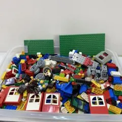 Item thumbnail for item ca3f7d8c-1b5d-40dd-90a6-8c72093b13b3