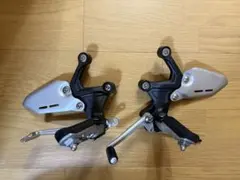 値下げ可能　ZX-4R　純正ステップ　左右　おまけ付き 値下げ可能 ZX-4R 純正ステップ 左右 おまけ付き - メルカリ