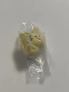 ちいかわ　たべものいっぱいマスコット2 うさぎ