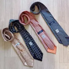 HERMES ネクタイ 4本セット シルク100％ 総柄 まとめ売り