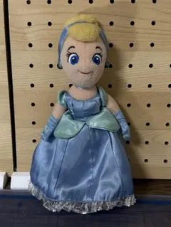 ディズニー　ぬいぐるみ　シンデレラ