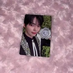 ゼベワン zerobaseone ハンビン ワルツ 5万ウォン トレカ