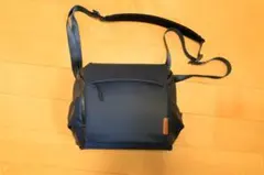 PGYTECH OneGo ショルダーバッグ 6L (Dネイビー)元箱付 - メルカリ