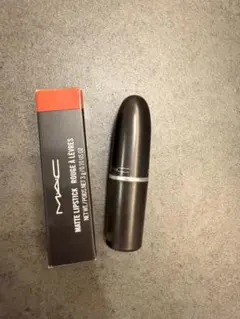 MAC リップスティック　602 CHILI