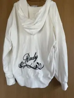 Rady フード付き パーカー オーバーサイズ