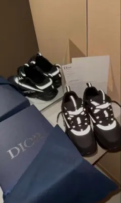 DIOR B22 42のサムネイル