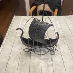 Item thumbnail for item ca3af184-39a2-4ce1-8477-744032a17322