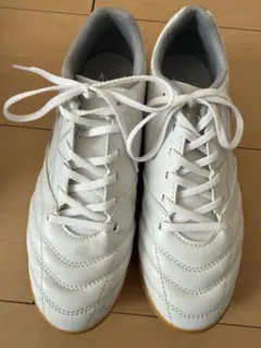 TIHORA フットサルシューズ　23cmのサムネイル