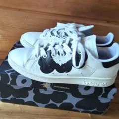 adidas Stan Smith marimekko コラボスニーカー