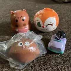 アンパンマン　ガチャ　おもちゃ　4点セット