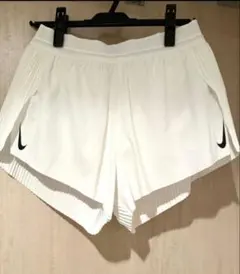ウィメンズでLですがメンズMでもいけますNIKE Dri-FIT ショートパンツ