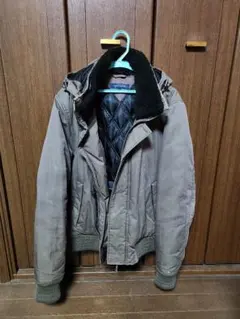(処分)TOMMY HILFIGER ダウンジャケット ブラウン