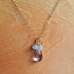 14kgf ピンクアメジストとレインボームーンストーンのチャーム