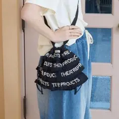 シアタープロダクツ フリルティアードショルダーバッグ