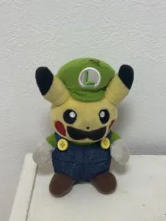 ルイージの格好 ピカチュウ ぬいぐるみ これピカチュウ ルイージのぬいぐるみ、偽物？ : r/pokeplush