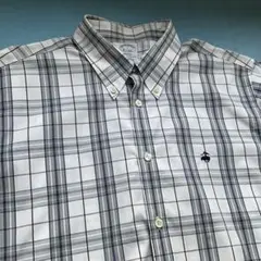 中古　ブルックスブラザーズ　半袖ノーアイロンシャツ　サイズL ロゴ刺繍