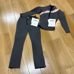 新品タグ付き！ロキシーROXY ウエットスーツ　上下セパレート　タッパー　M〜L