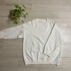 最終【Dazy】 ホワイト Vネック セーター Mサイズ
