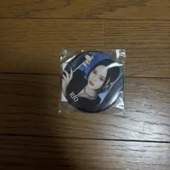 NiziU リオ RISE UP 缶バッジ