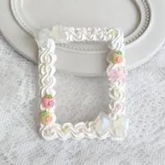 きらきらリボン×いちご ホイップデコ トレカケース B8