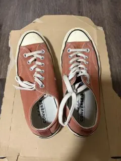 CONVERSE Chuck Taylor オレンジ スニーカー