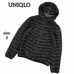 ユニクロ UNIQLO ナイロンジャケット 中綿 アウター 黒 シンプル 定番