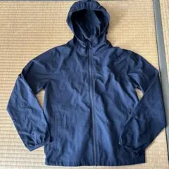 UNIQLO ポケッタブルパーカー140
