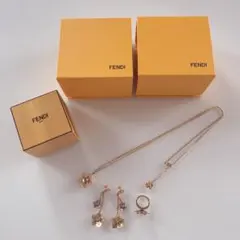 FENDI 花モチーフ ジュエリーセット