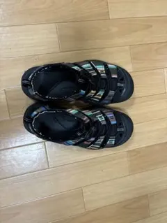 KEEN アウトドアサンダル マルチカラー
