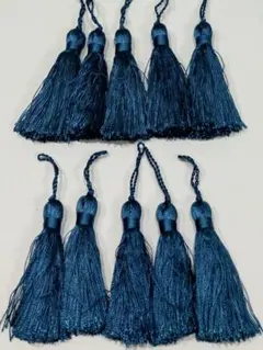 Item thumbnail for item 2ceb0098-758e-4e80-bf5b-9c1dba9f4b77