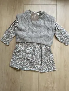 超特価^_^ PETIT MAIN花柄ワンピースとケーブルニットセット 100