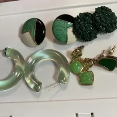 幾何学模様とフープピアス緑のセット　5組