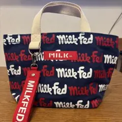 MILKFED. ミルクフェド ミニトートバッグ 総柄 ネイビー 赤 値下げ‼️のサムネイル