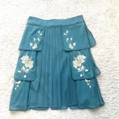 VIVENNE TAM スカート スカート 花柄刺繍 短冊 プリーツ ターコイズのサムネイル
