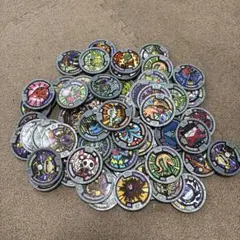 妖怪ウォッチ　妖怪メダル　50枚以上セット　グレーフレーム