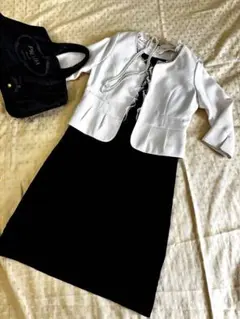 ホワイトジャケット&ブラックジャケット3点セット 13号　未使用