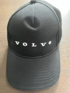 新品未使用VOLVO 浮出てるロゴ入りブラックキャップ フリーサイズ ウゥメンズ