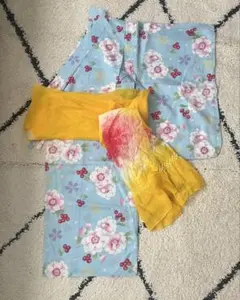 【あみ様】浴衣　セット　女の子　120 美品　水色　花柄　帯
