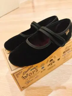 シエンタ　ベロア　ストラップシューズ　32