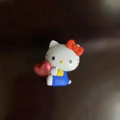 ハローキティ　きらめきバルーンフィギュア