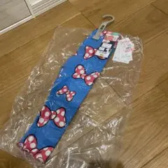 Item thumbnail for item 20657930-8d4d-44fd-9e41-42bea29016c3