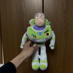 バズ・ライトイヤー ぬいぐるみ