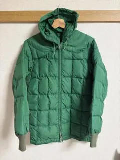 ダウンジャケット　グリーン　M