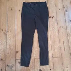 ユニクロ　黒スキニーパンツ 　XL
