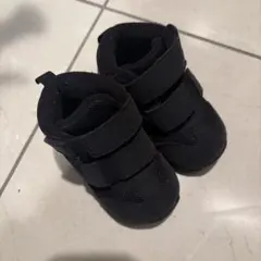 【美品】asicsブラック ベビーシューズ